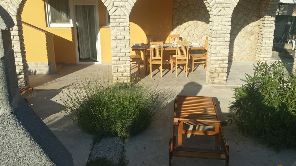 Kuca Za Odmor Vugica Villa Polje  Exterior photo