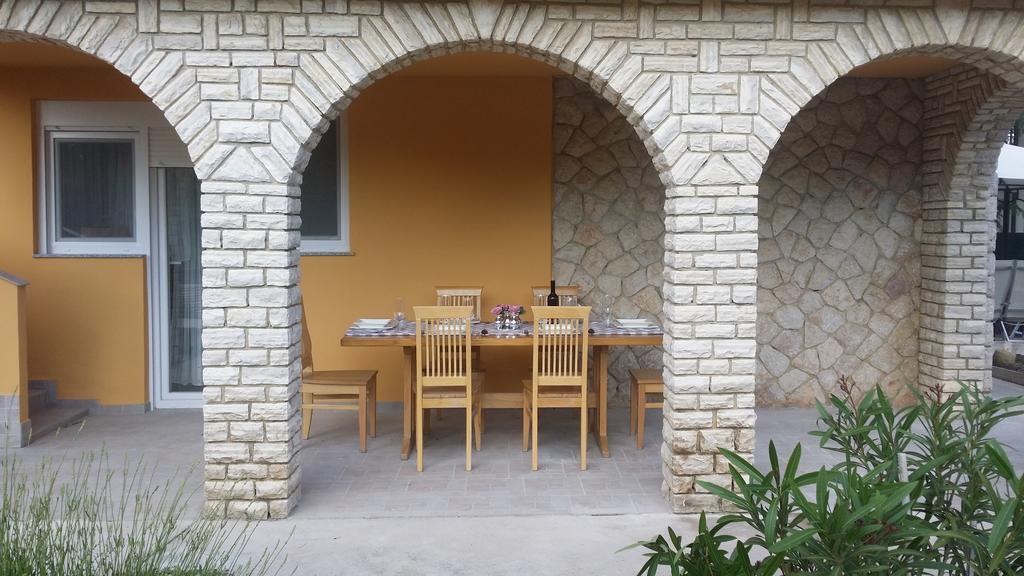 Kuca Za Odmor Vugica Villa Polje  Exterior photo